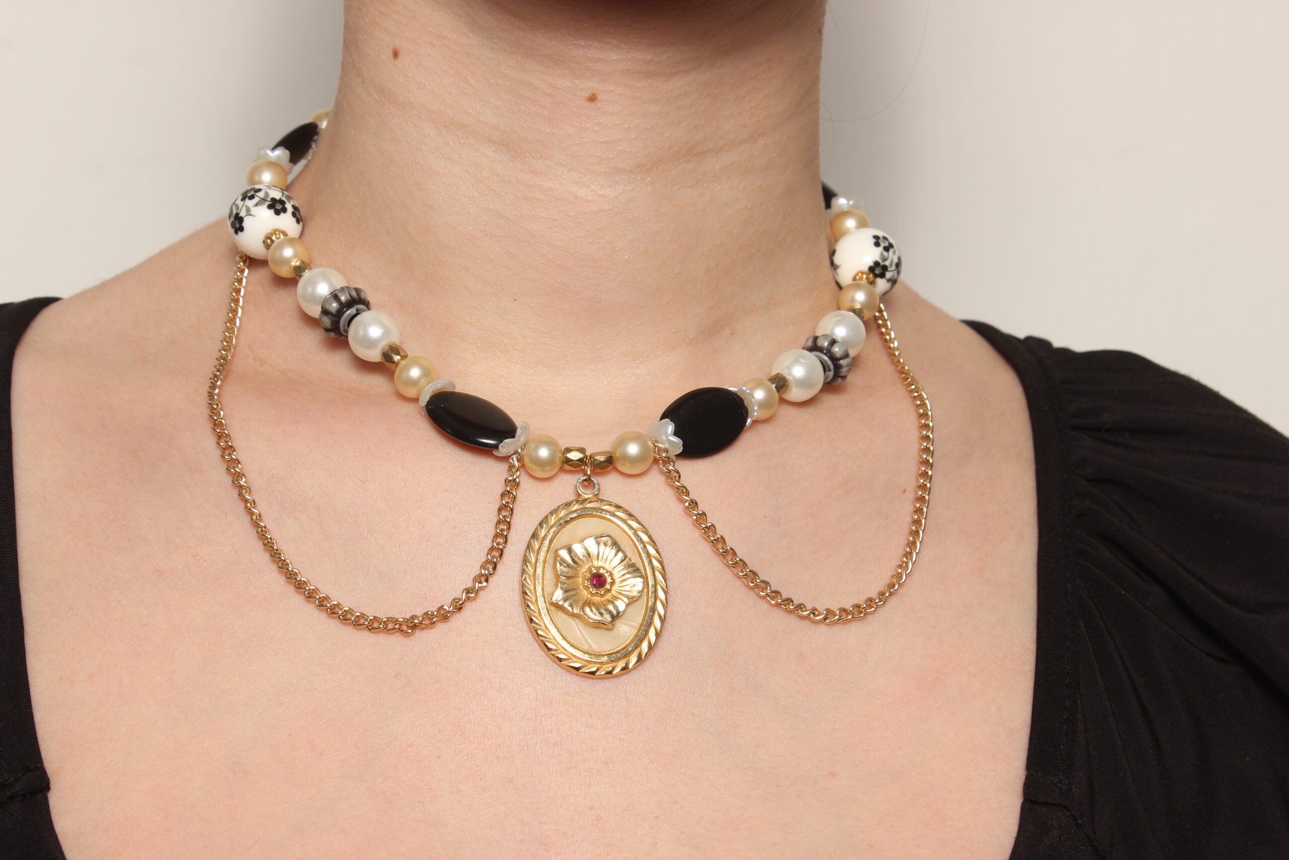 Collier "Romance" – Image 2